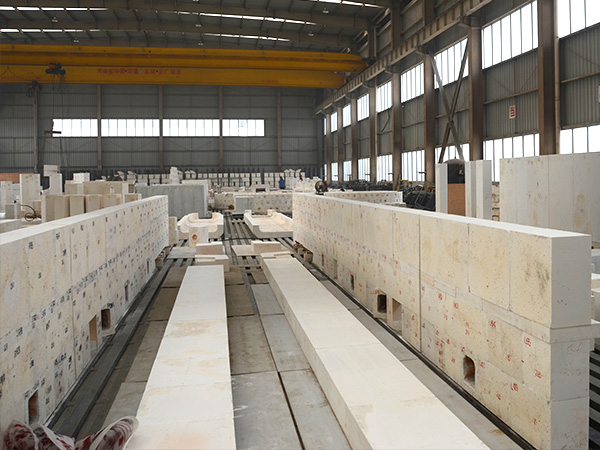 Production of Fused Zirconium Corundum Brick Mold 