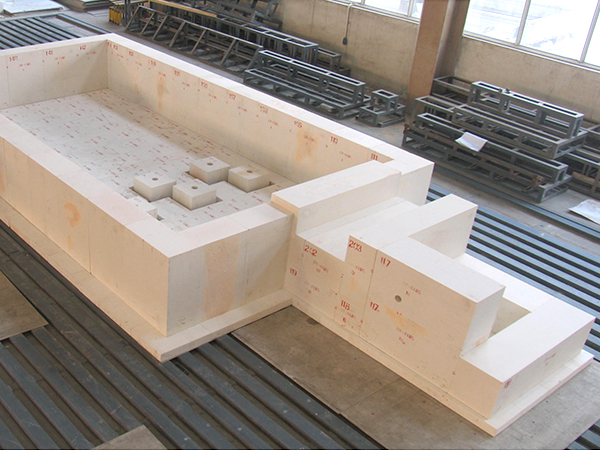 Application of Casting AZS Brick in Glass Kiln 